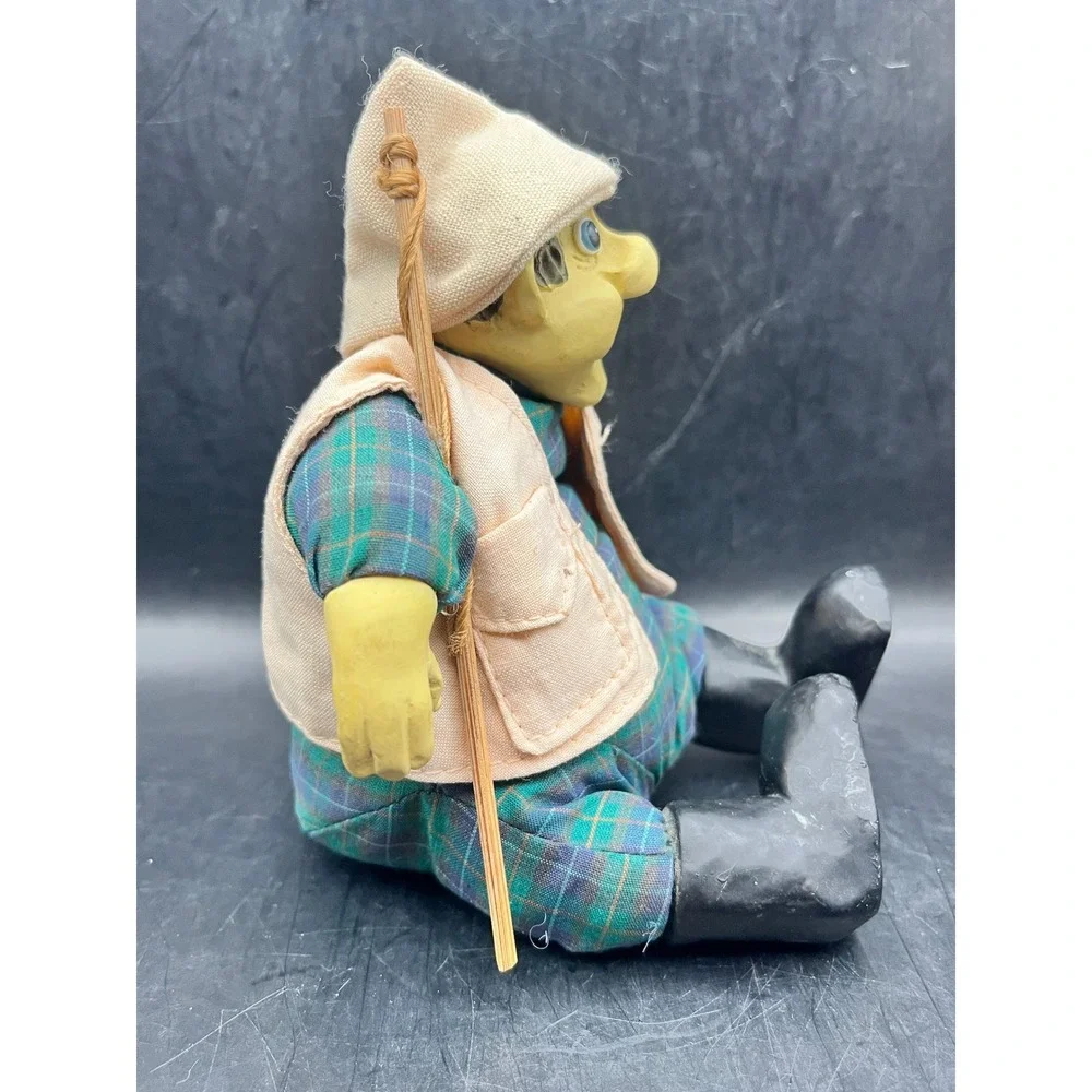 Vtg Russ Berrie Country Folk Collection Wade Fisherman #2907‎ Fishing Figurine